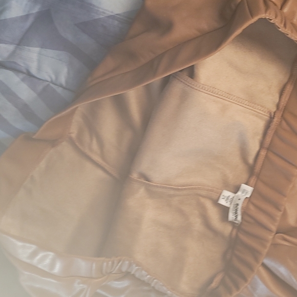 New Sonoma faux leather sizes 0X and 2X - Picture 7 of 7